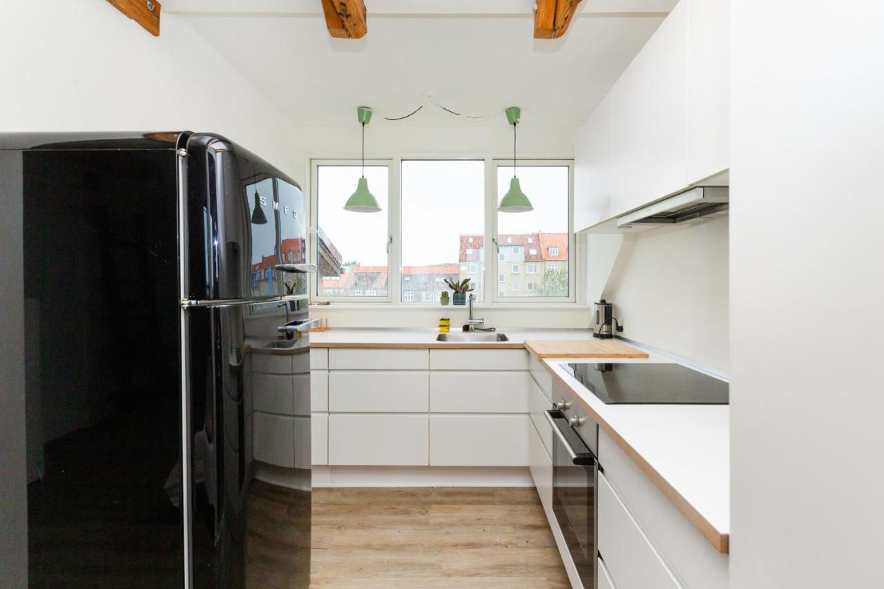 Come Stay In Penthouse With Room For 2-People Århus Kültér fotó