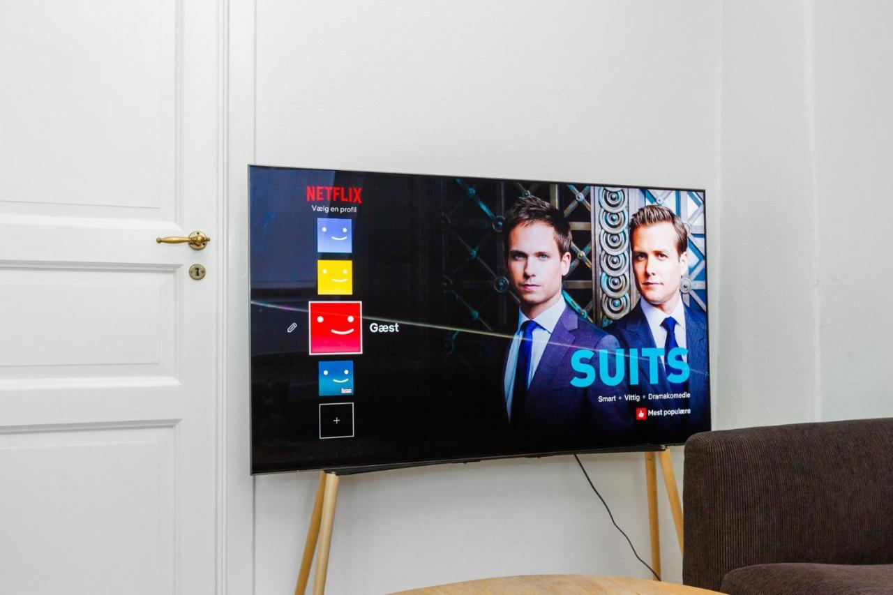 Come Stay In Penthouse With Room For 2-People Århus Kültér fotó